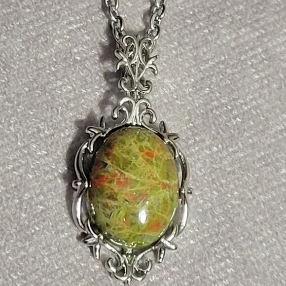Unakite Pendant Necklace - Picture 4 of 15